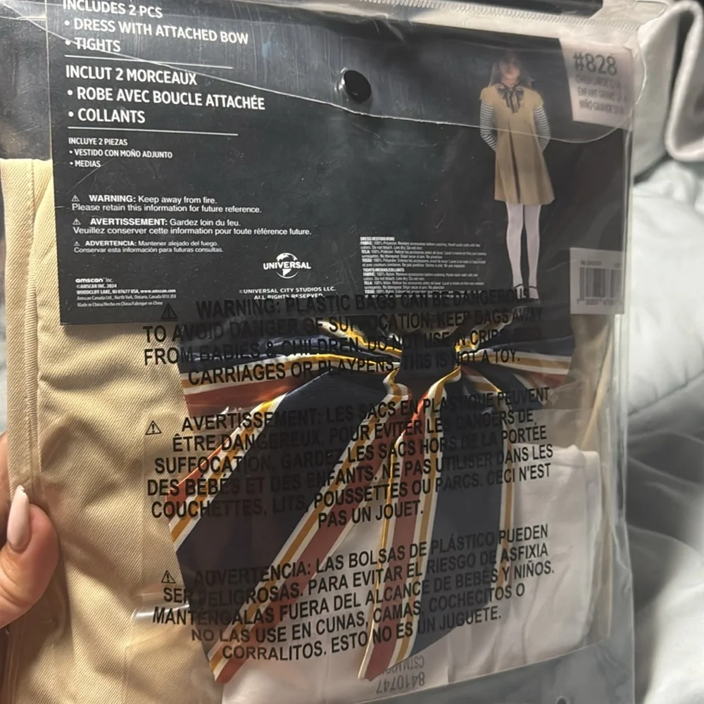 Megan Child Large Costume NEW official, Universal Studios